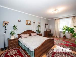 Дом 640м², 3-этажный, участок 8 сот.