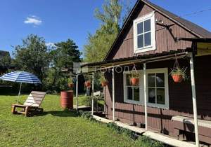 Дом 25м², 2-этажный, участок 6 сот.