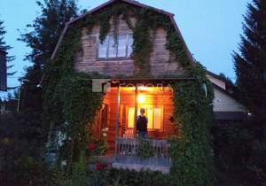 Дом 60м², 2-этажный, участок 5 сот.