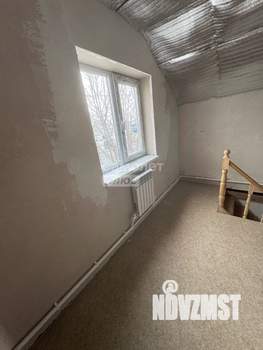 Дом 74м², 2-этажный, участок 4 сот.