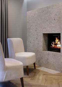 Дом 330м², 3-этажный, участок 13 сот.