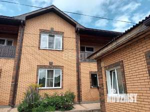 Дом 293м², 2-этажный, участок 8 сот.