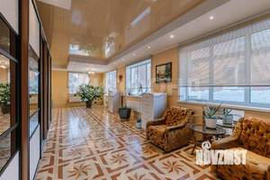 Коттедж 329м², 3-этажный, участок 5 сот.