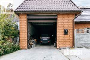 Дом 190м², 2-этажный, участок 10 сот.