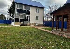 Дом 208м², 3-этажный, участок 7 сот.