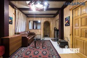 Коттедж 823м², 3-этажный, участок 50 сот.