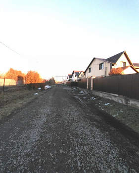 Дом 76м², 2-этажный, участок 4 сот.