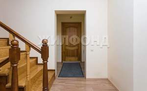 Дом 358м², 2-этажный, участок 16 сот.