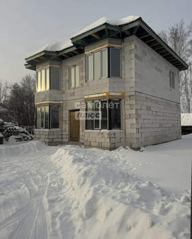 Дом 138м², 2-этажный, участок 4 сот.