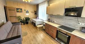 Дом 221м², 3-этажный, участок 6 сот.