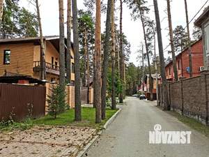 Таунхаус 230м², 3-этажный, участок 3 сот.