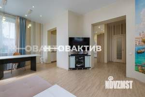 Коттедж 178м², 3-этажный, участок 9 сот.