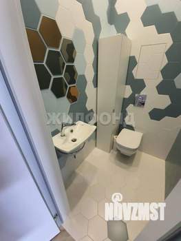 Коттедж 333м², 3-этажный, участок 6 сот.