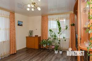 Дом 309м², 2-этажный, участок 6 сот.