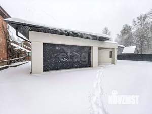 Дом 224м², 1-этажный, участок 8 сот.