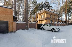 Коттедж 250м², 3-этажный, участок 14 сот.