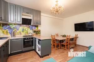 Дом 150м², 2-этажный, участок 10 сот.