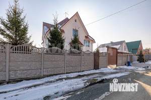 Дом 310м², 3-этажный, участок 10 сот.