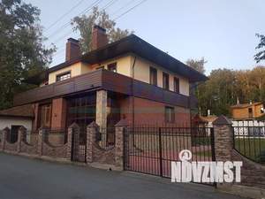 Коттедж 414м², 3-этажный, участок 10 сот.