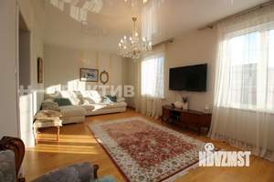 Дом 182м², 2-этажный, участок 5 сот.