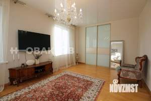 Дом 182м², 2-этажный, участок 5 сот.