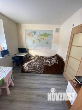 Дом 240м², 3-этажный, участок 6 сот.