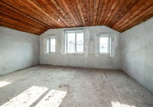 Дом 273м², 1-этажный, участок 9 сот.