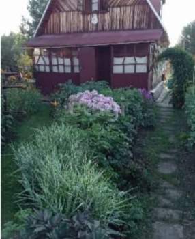 Дом 50м², 2-этажный, участок 5 сот.