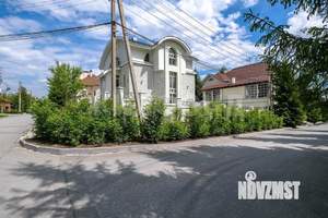 Коттедж 611м², 3-этажный, участок 8 сот.