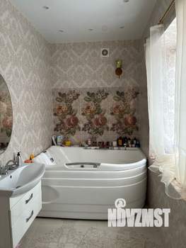 Коттедж 294м², 3-этажный, участок 6 сот.