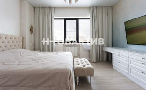 Дом 400м², 3-этажный, участок 30 сот.