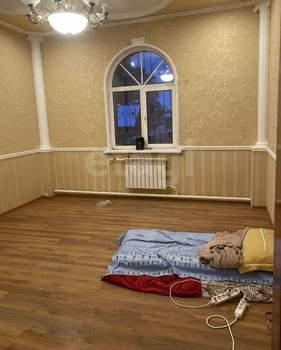 Дом 250м&sup2;, 2-этажный, на длительный срок, 