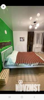 Дом 300м&sup2;, 2-этажный, посуточно, 