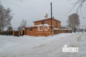 Дом 300м&sup2;, 2-этажный, на длительный срок, 