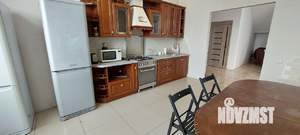 Дом 350м², 2-этажный, посуточно, 