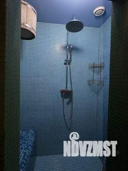 Дом 200м&sup2;, 3-этажный, посуточно, 