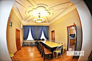 Дом 350м², 2-этажный, посуточно, 