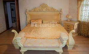 Дом 400м&sup2;, 2-этажный, на длительный срок, 