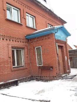 Коттедж 300м², 2-этажный, на длительный срок, 