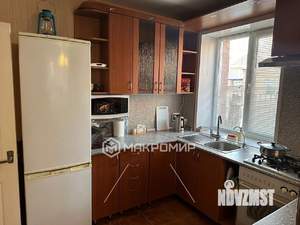 Коттедж 350м², 3-этажный, на длительный срок, 