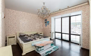 Дом 372м&sup2;, 3-этажный, на длительный срок, 