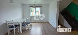 Таунхаус 100м², 2-этажный, на длительный срок, 