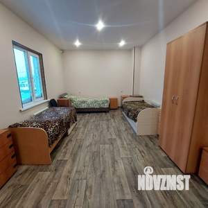 Дом 900м&sup2;, 3-этажный, посуточно, 