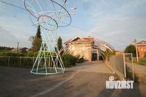 Дом 600м&sup2;, 4-этажный, посуточно, 