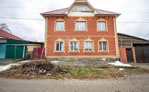 Дом 400м&sup2;, 2-этажный, на длительный срок, 