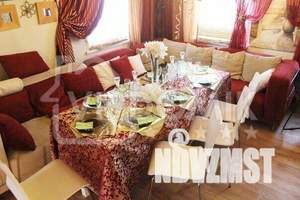 Дом 240м&sup2;, 2-этажный, посуточно, 