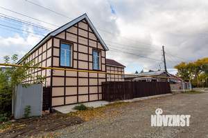 Дом 300м&sup2;, 2-этажный, посуточно, 