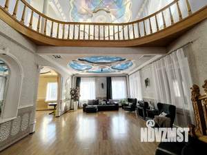 Дом 350м&sup2;, 2-этажный, посуточно, 