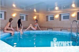 Дом 340м&sup2;, 3-этажный, посуточно, 