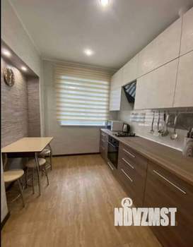 Коттедж 200м², 2-этажный, на длительный срок, 